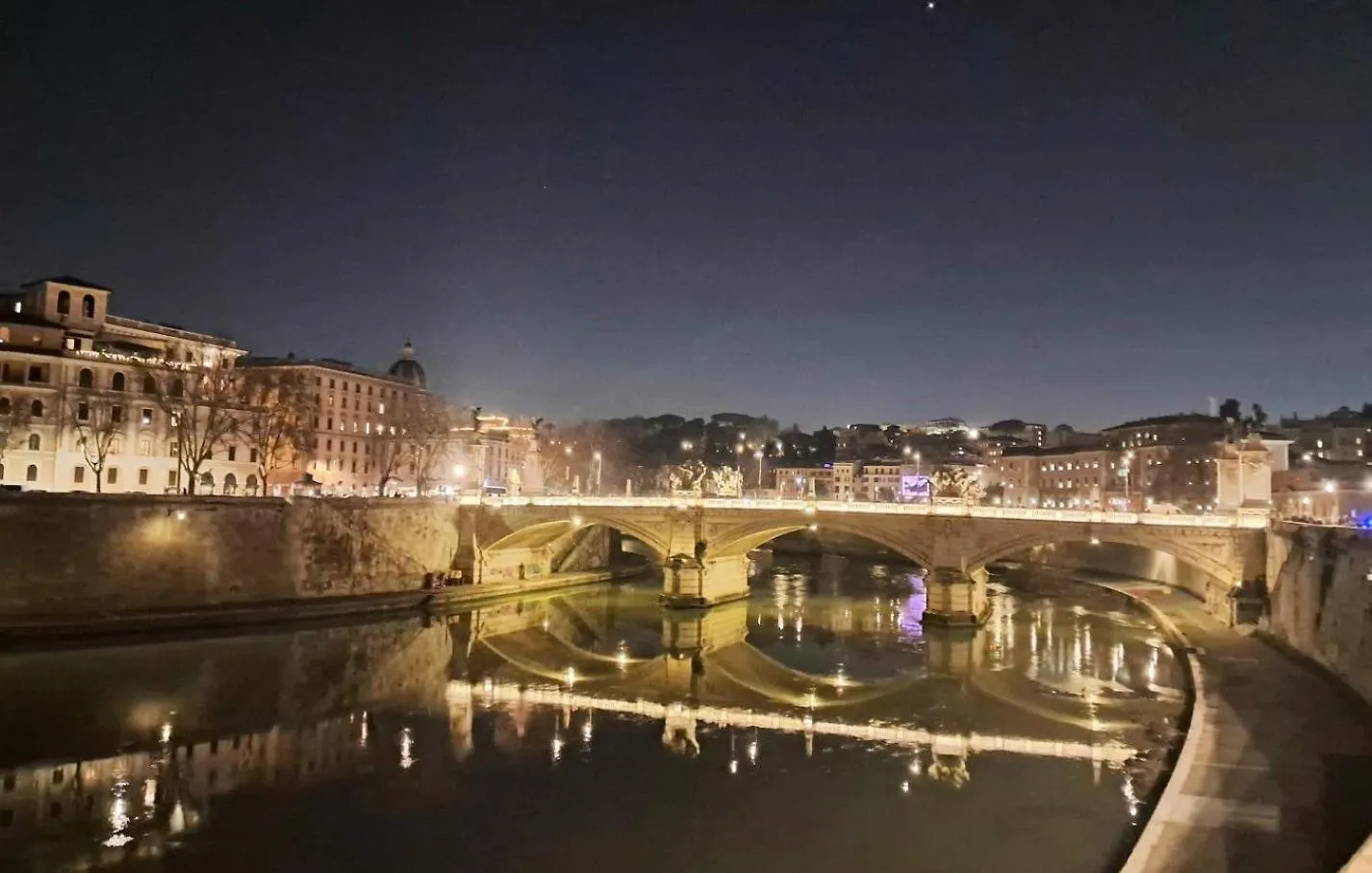 Rome Boulevard Suite