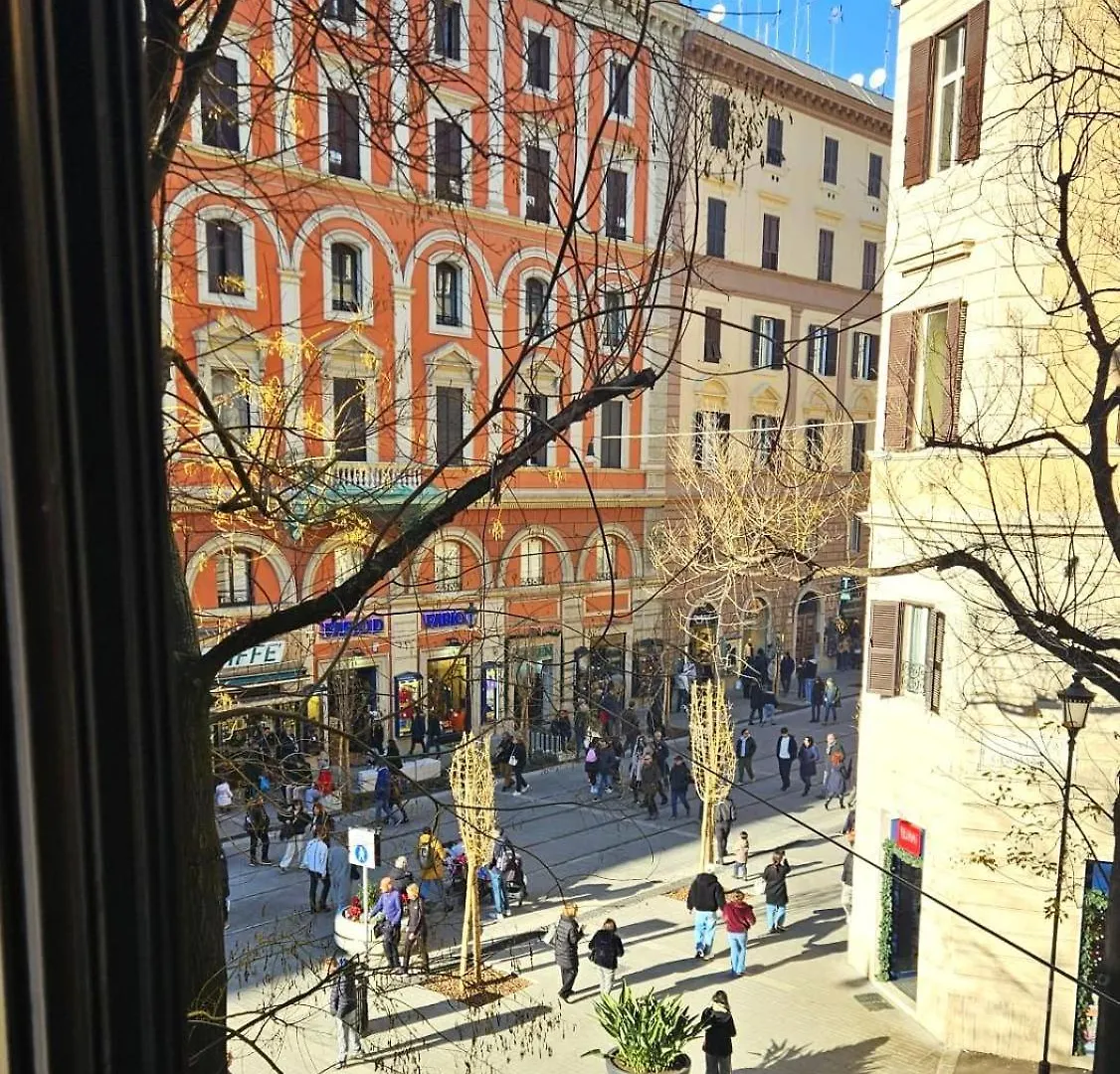 Rome Boulevard Suite