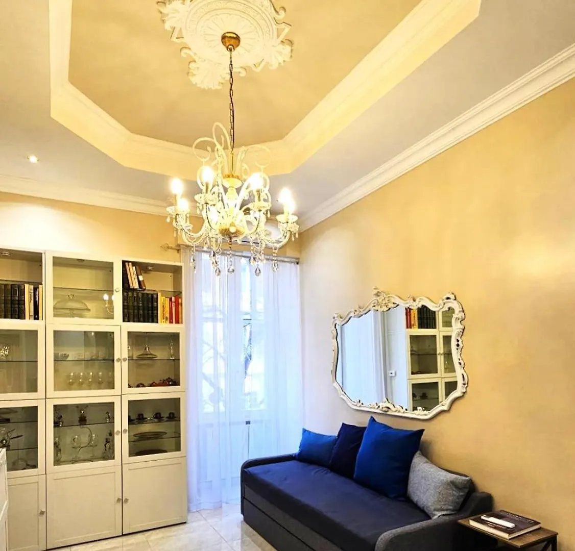 Rome Boulevard Suite